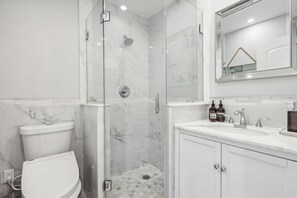 Bathtub, hair dryer