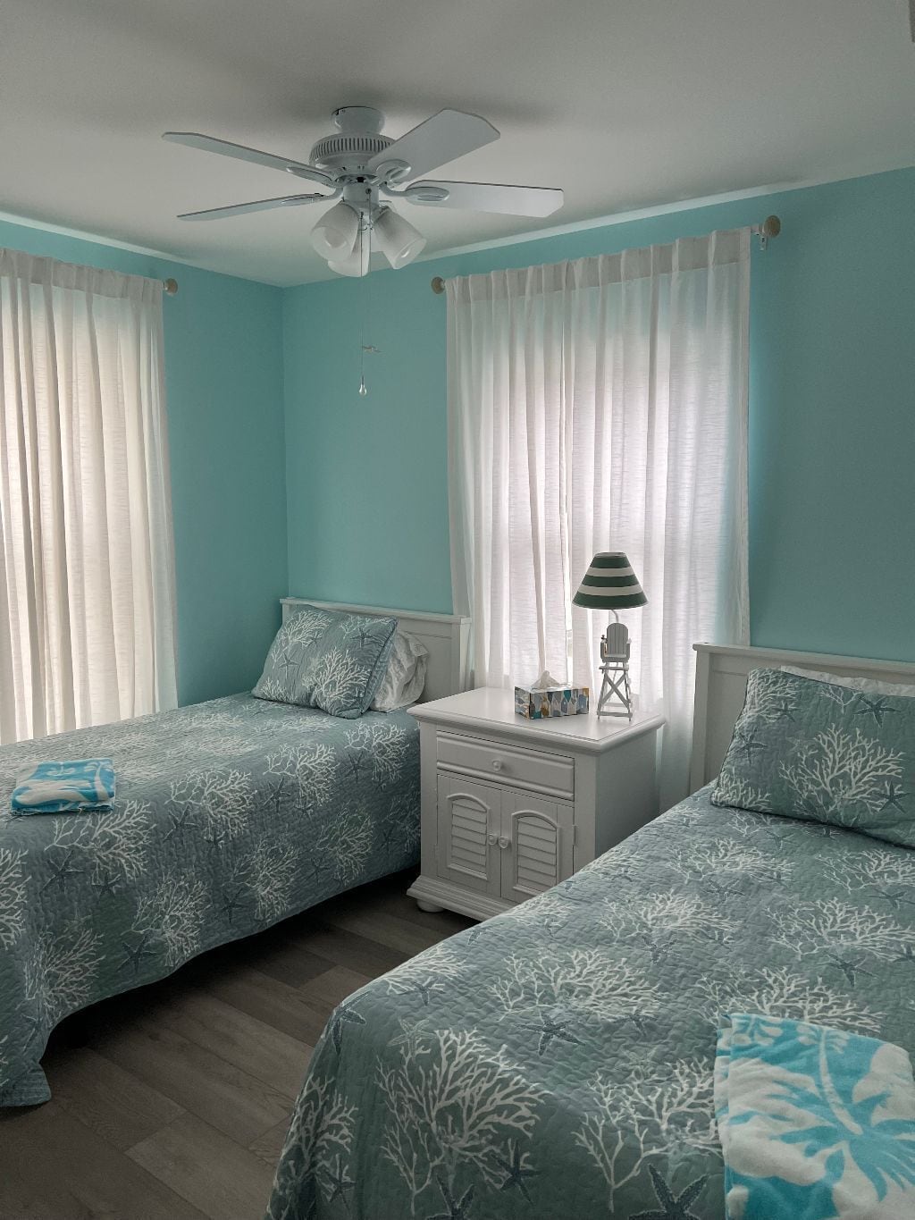 2 bedrooms, iron/ironing board, travel crib, free WiFi