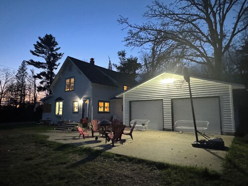 Secluded Farmhouse in Brainerd Lakes Area Large Yard with views