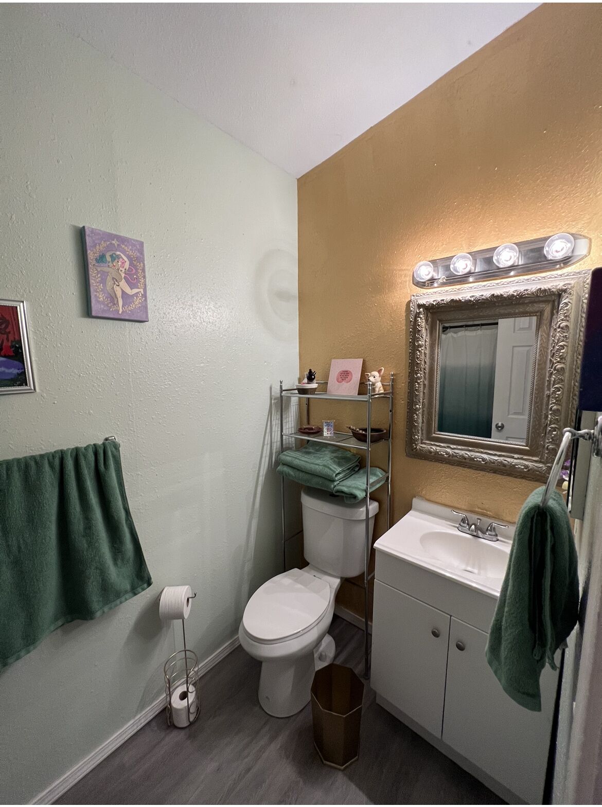 neighbors are llamas 🦙 and junipers 🌳 