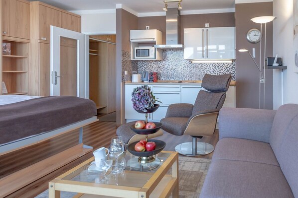 Interior - Ornum 17 - Haus Ornum: Modern 1-room apartment with swimming pool (Sylt)