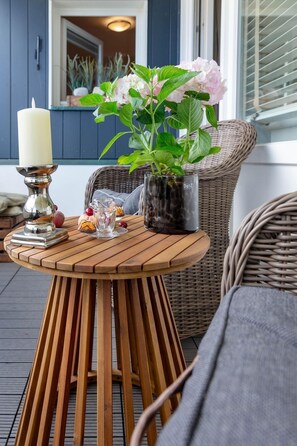 Interior - Off Shore - Direct beach location, modernized 2 room apartment with parking space. (Sylt)