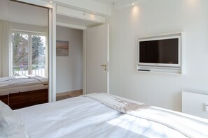 1 bedroom, WiFi - Viktoria Residence, App. 10 - Top city location: Very comfortable, bright 2 (Sylt)