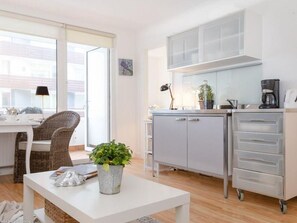 Imagen sin descripción, 3 de 7, botón