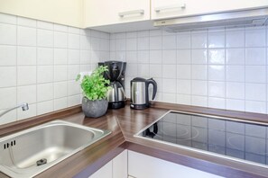 Uklassifisert bilde, 4 av 13, knapp