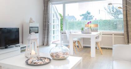 Haus Flocke - Haus Flocke: close to the beach & city, for up to 6 people