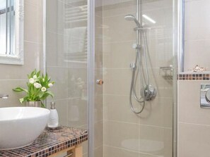 Unclassified image, 5 of 13, button - Brandenburg 7 - Modern 2-room apartment in Westerland, in direct beach location (Sylt)