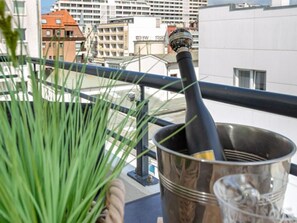 Imagen sin descripción, 4 de 32, botón