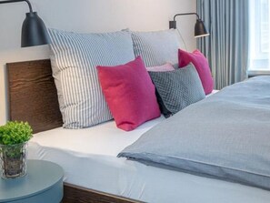 2 bedrooms