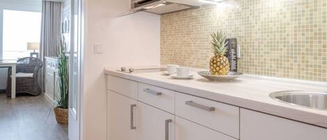 Fridge, microwave, oven, dishwasher