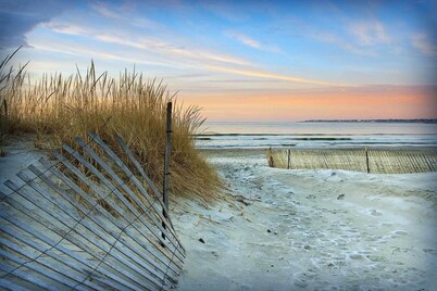 Beach, Sun and memories,
2nd Floor Unit, with private deck.