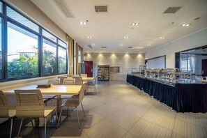 Unclassified image, 5 of 44, button - Hengfeng Boutique Hotel (Baise)