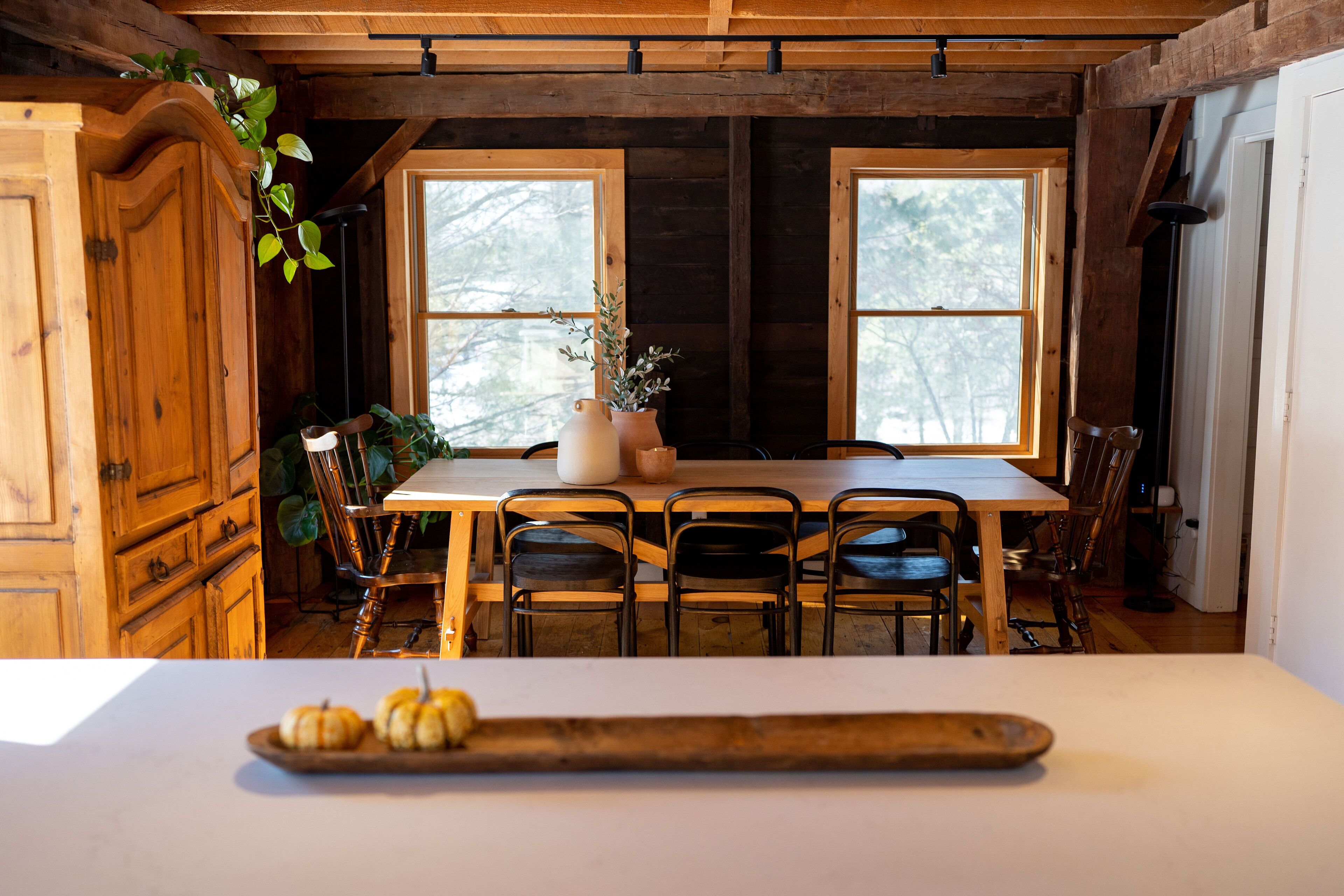 NEW Remodeled Farmhouse with Pond & Views