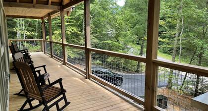 SwimTastic Escape: New Pool Cabin in Wears Valley