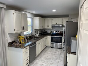 Fridge, microwave, oven, stovetop - Upgraded, beautiful 4 BD Colonial in Silver Spring home (Colesville)