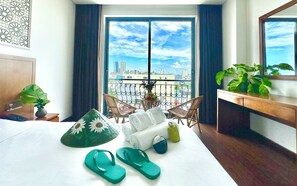 Deluxe Double Room, Balcony | Premium bedding, down comforters, Select Comfort beds, minibar - Century Hotel (Da Nang)