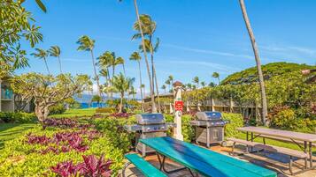 Studio | Outdoor dining