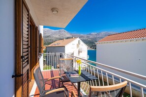 Appartement (Three Bedroom Apartment with Balcony ) | Balcon