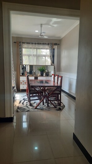 Dining - Arryana's Home (Dar es Salaam)