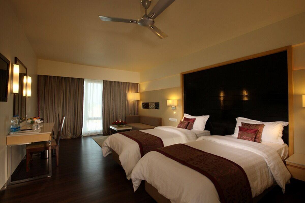 Basic Single Room | 1 bedroom, Egyptian cotton sheets, premium bedding, down comforters