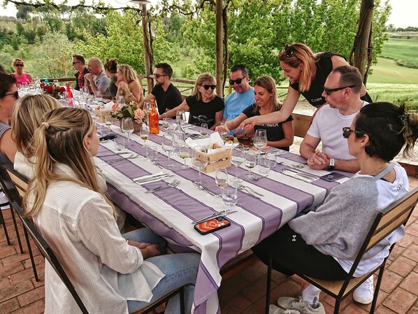 Apartment, 3 Bedrooms, Smoking, Patio | Dining