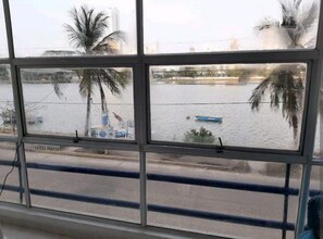 Studio, beberapa kamar, Boleh Merokok, balkon | Area keluarga