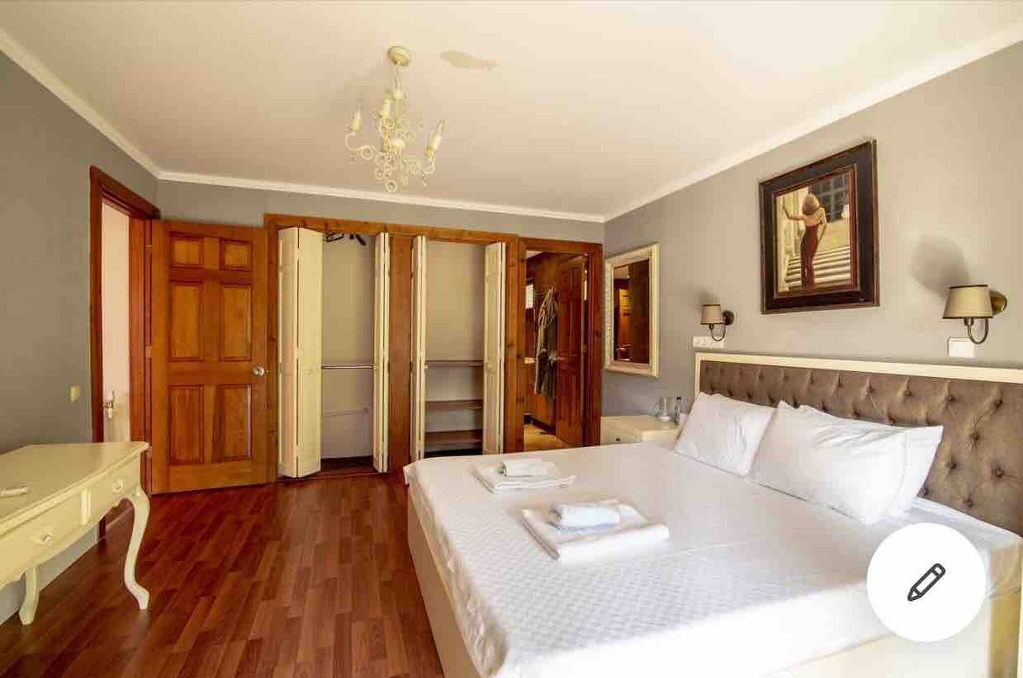 Photo - Very Special Villa, 63 Great For Family Reunions