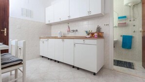 Departamento, 1 habitación, balcón | Comedor