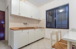 Apartment, 1 Schlafzimmer, Balkon | Esszimmer