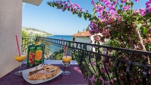 Room, 1 Bedroom, Balcony | Balcony - Excellent Double Bed Room With Balcony and Sea View (Okrug)