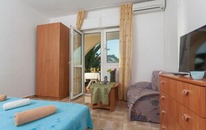 Room, 1 Bedroom, Balcony | 1 bedroom - Private Double Bed Room With Balcony and Sea View (Okrug)