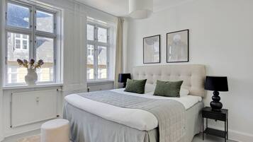 2 bedrooms