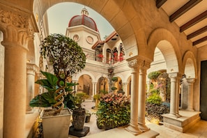 Room, 4 Bedrooms, Private Pool, Garden View | Interior - Room-villa Firenze, Costa Rica All Inclu (Jacó)