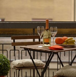 Estudio | Balcón