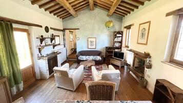 Villa, Multiple Bedrooms, Private Pool, Garden View | Living area