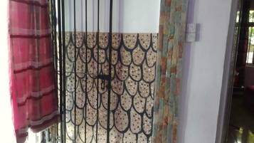 Apartment, 1 Bedroom, Smoking, Balcony | Interior