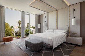 Didekorasi berbeda-beda dan dilengkapi dengan perabotan berbeda-beda