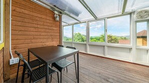 Basic-Zimmer, 1 Schlafzimmer (Klein 5) | 1 Schlafzimmer, kostenloses WLAN