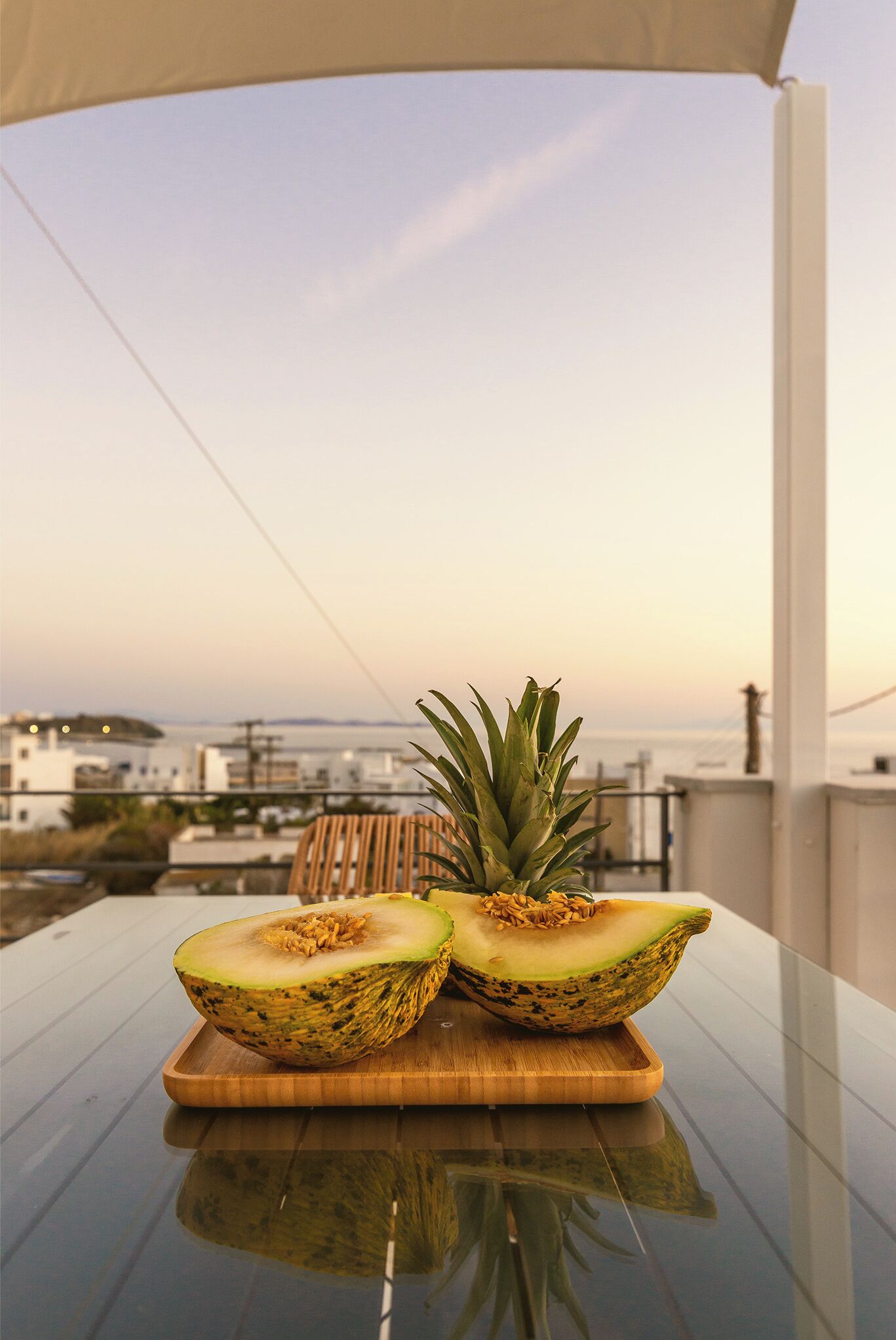 Pillowtop beds, in-room safe, laptop workspace, soundproofing