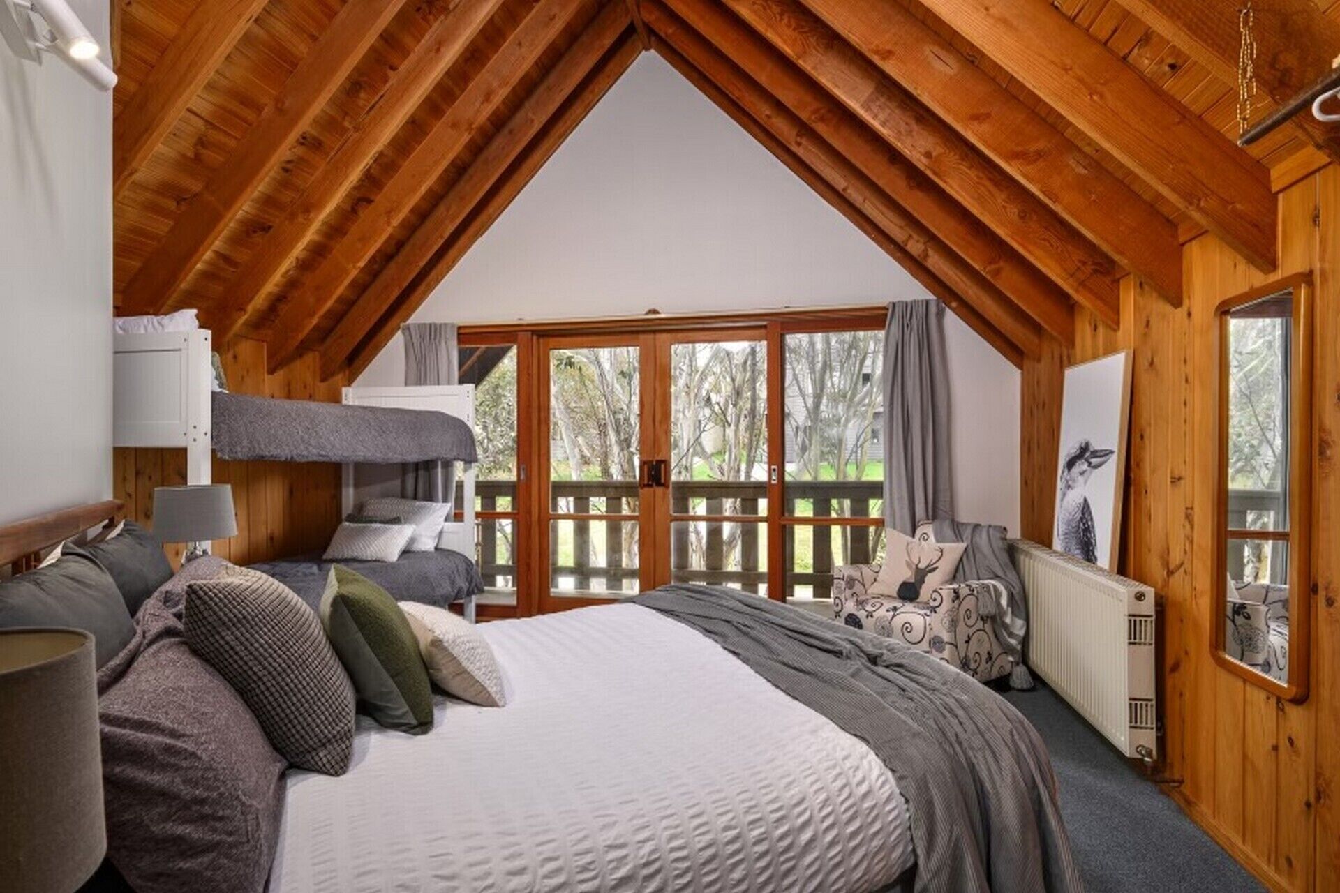 4 間睡房、免費 Wi-Fi