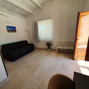 Premium bedding, down duvets, in-room safe, blackout curtains - Borgo Vita Novella (Pachino)