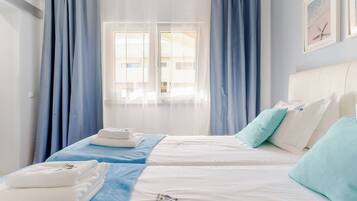 2 bedrooms, iron/ironing board, travel crib, WiFi (free)