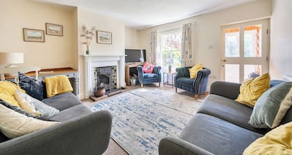 A Cozy Cottage on the North Norfolk Coast