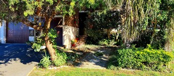 Quality accommodation to business and leisure guests to Brackenfell, Cape Town.