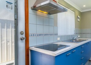 雪櫃、廚房用具/餐具/器皿