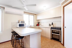 雪櫃、廚房用具/餐具/器皿