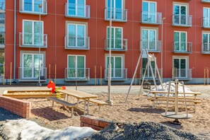 Children’s play area – outdoor - Hiisi Homes Nokia (Nokia)