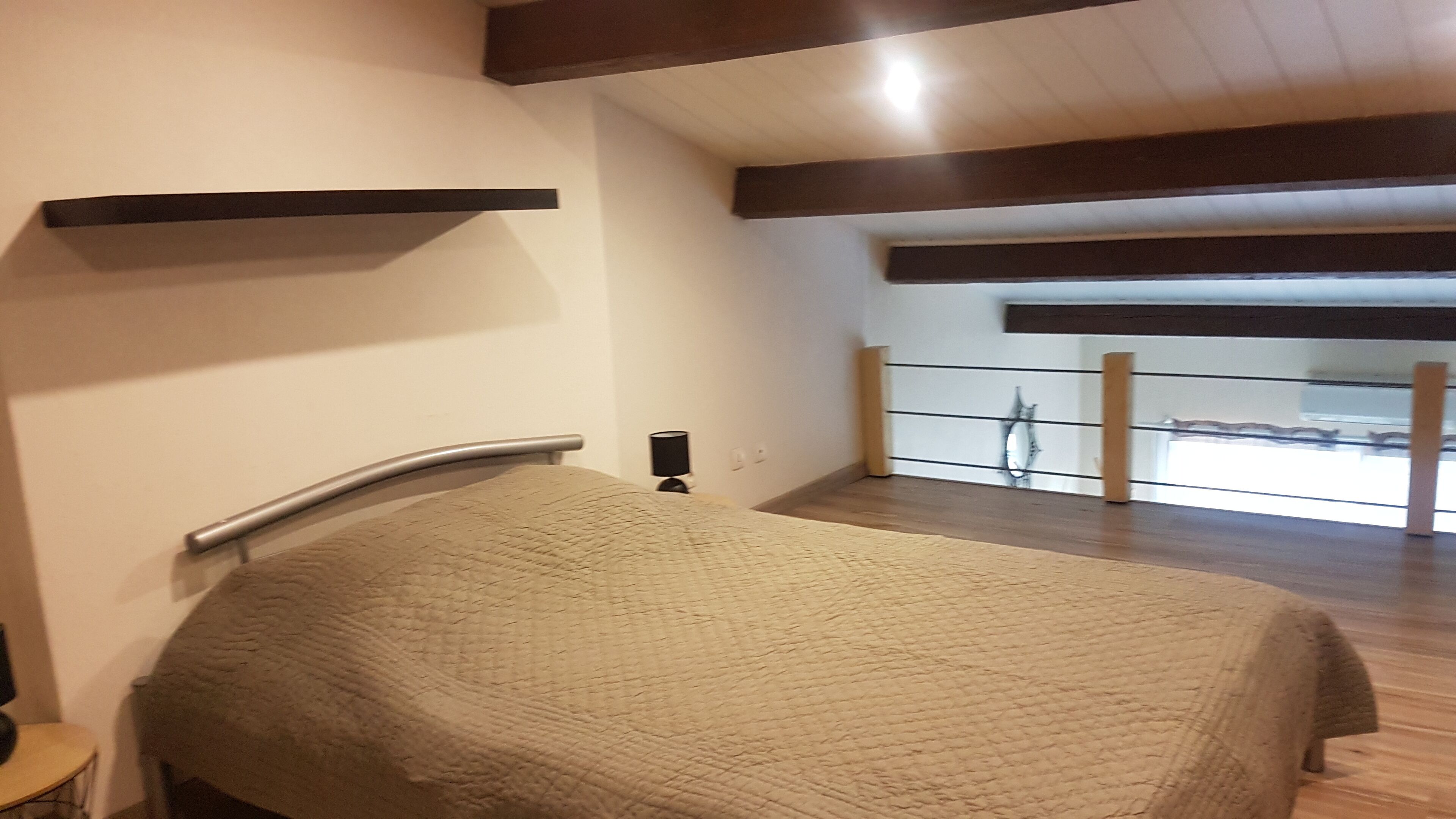 1 soverom, strykejern/-brett og wi-fi (inkludert)