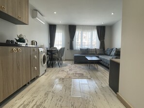 Panoramic Apartment | Minibar, free WiFi, bed sheets - Blue Mansion Hotel (Istanbul)