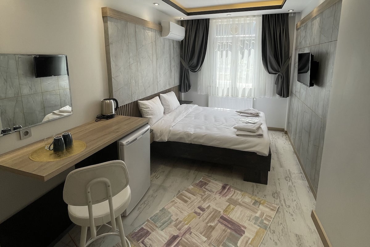 Classic-huone | 1 makuuhuone, minibaari, ilmainen Wi-Fi, vuodevaatteet